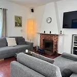 Feriehus Casa Do Rei Aroeira Charneca (Setubal)