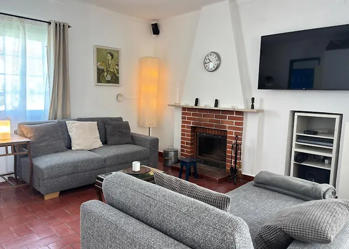 度假居 Casa Do Rei Aroeira 沙尔内卡